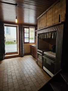 Maison de village en pierre 3