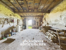 BAIGTS DE BÉARN – CORPS DE FERME - 12 PIÈCES - 8 CHAMBRES - 267 M2 – 179 000 €