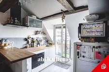 Faubourg Saint-Denis - appartement - 2 pièces