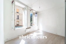 PARIS 4ÈME / SAINT GERVAIS<span></span>STUDIO<span></span>1 PIECE<span></span>20M2<span></span>210.000€