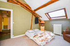 ORLEANS / PROCHE GARE<span></span>MAISON BOURGEOISE AVEC JARDIN<span></span>9 PIECES<span></span>7 CHAMBRES<span></span>205 m2<span></span>675.000 €