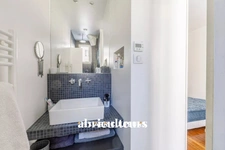 PARIS 10 - APPARTEMENT - 2 PIÈCES - 1 CHAMBRE -  59,03 M² -  600 000 €