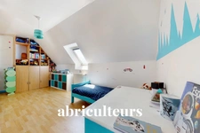 MAREAU-AUX-BOIS / PITHIVIERS - MAISON AVEC SOUS-SOL TOTAL - 6 PIECES - 5 CHAMBRES - 136 M2 - 198.000 €