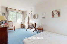 Appartement<span></span>4 pièces<span></span>2 chambres<span></span>96 m²<span></span>Paris 16ème