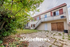 SAINTE GENEVIEVE DES BOIS<span></span>MAISON<span></span>7 PIECES<span></span>5 CHAMBRES<span></span>170 M²<span></span>490.000 €