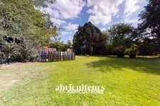 Belle demeure de caractère - 10 pièces - 280 m² - 888 000