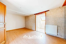 Maison dans village entre Senlis et Chantilly