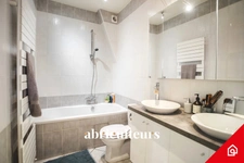 APPARTEMENT - 3 PIECES - 2 CHAMBRES - 85,5 M² - PARIS 11 / FOLIE MERICOURT