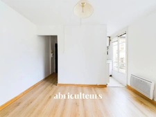 PARIS 15 / QUARTIER COMMERCE – STUDIO LUMINEUX – 1 PIECE – 17 M2 – 198 500 €
