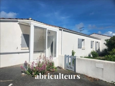 Maison charmante de 71m2 dans hameau paisible en vente à Le Grand-Village-Plage  (17370)