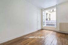 PARIS 1<span></span>APPARTEMENT<span></span>3 PIÈCES<span></span>2 CHAMBRES<span></span> 53,61 M²<span></span>645 000 €