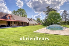 NIBELLE<span></span>MAISON 9 PIECES<span></span>7 CHAMBRES<span></span>PISCINE<span></span>315 M2<span></span>400.000 €