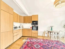 Charmant appartement de 47 m² - Lumineux avec balcon filant - 6ᵉ étage, Clichy