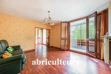 FRANCONVILLE<span></span>APPARTEMENT AVEC LOGGIA<span></span>4 PIECES<span></span>2 CHAMBRES<span></span>73 M²<span></span>210.000 €