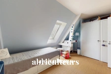 AUMONT-EN-HALATTE - MAISON - 5 PIÈCES - 3 CHAMBRES - 110 M2 - 490.000 €