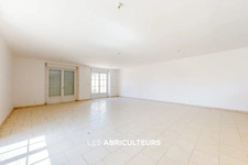 Proche de Senlis, maison neuve denviron 176 m2