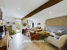 Maison rénovée de 121m2 - Terrasse bois - Charme de l’ancien - 3 chambres - Sainte-Luce - Allée des trois chênes