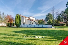 Maison avec piscine-302m2-Saint-Aignan-Grandlieu