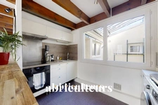 BORDEAUX / QUARTIER CAPUCINS - DUPLEX - 3 PIECES - 2 CHAMBRES - 52 M2 - 275 000 €