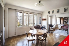 Appartement à vendre - 5 pièces - 2 à 3 chambres - 103 m² - Paris 16 ème / Boulevard Murat - 1 140 000 euros