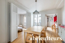 PARIS 11 / QUARTIER BASTILLE, BEAUMARCHAIS<span></span>APPARTEMENT<span></span>4 PIECES<span></span>2 CHAMBRES <span></span>77M2<span></span>940 000 €