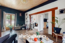 SACLAS / ETAMPES<span></span>MAISON AVEC ACCES RIVIERE ET STUDIO INDÉPENDANT<span></span>6 PIECES<span></span>5 CHAMBRES<span></span>200 M2<span></span>368.000 €