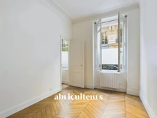 Beau T4 pour professions libérales de 69m² - Notre-Dame-des-Champs - Paris 6