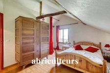 NIBELLE<span></span>MAISON 9 PIECES<span></span>7 CHAMBRES<span></span>PISCINE<span></span>315 M2<span></span>400.000 €