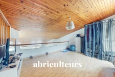 COURTENAY<span></span>MAISON ARCHITECTE<span></span>6 PIECES<span></span>4 CHAMBRES<span></span>236 M2<span></span>310.000 €