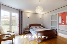 SAINT VAIZE / MAISON DE PLAIN PIED<span></span>7 PIECES<span></span>5 CHAMBRES<span></span>170 M2<span></span>389.000 €