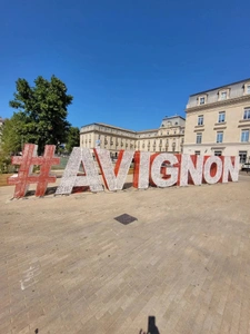 Appartement de Charme Authentique, Parfait pour Investissement Locatif, en Plein Cœur du Quartier des Corps Saints - Avignon