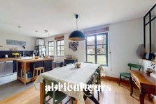 AUMONT-EN-HALATTE - MAISON - 5 PIÈCES - 3 CHAMBRES - 110 M2 - 490.000 €