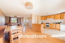 SAINTE GENEVIEVE DES BOIS<span></span>MAISON<span></span>7 PIECES<span></span>5 CHAMBRES<span></span>170 M²<span></span>490.000 €