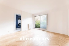 PARIS 10EME / QUARTIER PORTE SAINT-MARTIN<span></span>APPARTEMENT<span></span>2 PIECES<span></span>1 CHAMBRE<span></span> 40M2<span></span>450.000 EUROS