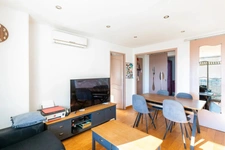 Appartement lumineux de 65m2 avec 3 chambres et balcon à Marseille
