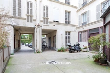 PARIS 11 / FOLIE MERICOURT<span></span>APPARTEMENT<span></span>3 PIECES<span></span>2 CHAMBRES<span></span>59 M²<span></span>749 000