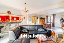 CREQUY - MAISON - 7 PIECES - 4 CHAMBRES - 100M² - TERRAIN 1.600M2 - 199.000 €