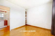 Appartement<span></span>2 pièces<span></span>1 chambre<span></span>35 m²<span></span>Saint-Ouen