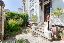 ARCUEIL<span></span>MAISON BOURGEOISE<span></span>4/5 PIECES<span></span>100 m2<span></span>950.000 €