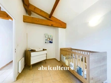 JOLIE MAISON FAMILIALE T4 ET SON T2 INDEPENDANT DE 156M² AU TOTAL<span></span>PERLE RARE- MARSEILLE BEAUMONT 13012