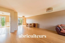 SAINTE GENEVIEVE DES BOIS<span></span>MAISON<span></span>7 PIECES<span></span>5 CHAMBRES<span></span>170 M²<span></span>490.000 €