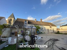 FREVILLE-DU-GATINAIS / BELLEGARDE<span></span>MAISON<span></span>7 PIECES<span></span>5 CHAMBRES<span></span>230 M2<span></span>298.000 €