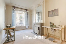 PARIS 15 - PLACE DE BRETEUIL - 5  PIECES - 146 m²