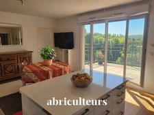 Appartement - Villepreux (Villa Lisa) - 68 m² - 3 pièces - Dernier étage avec balcon, cave et box  fermé