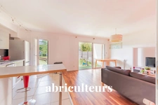 SAINTE GENEVIEVE DES BOIS<span></span>MAISON<span></span>7 PIECES<span></span>5 CHAMBRES<span></span>170 M²<span></span>490.000 €