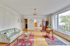 APPARTEMENT<span></span>3 PIECES<span></span>2 CHAMBRES<span></span>76 m2<span></span>PARIS 15ème / QUARTIER NECKER<span></span>CAMBRONNE<span></span>LECOURBE