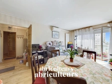 AUBERVILLIERS - APPARTEMENT AVEC BALCON - 3 PIECES - 2 CHAMBRES - 64 M2 - 299 700 €