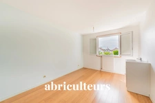 SAINTE GENEVIEVE DES BOIS<span></span>MAISON<span></span>7 PIECES<span></span>5 CHAMBRES<span></span>170 M²<span></span>490.000 €