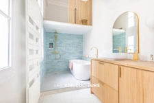 Appartement - 2 pièces - 1 chambre - 72 m² - Paris 4 / Ile Saint-Louis