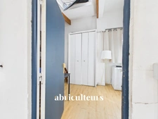 Coup de coeur<span></span>Studio de 21m2 au calme<span></span>idéalement situé, rue Rennequin, à deux pas du marché Poncelet, Paris 17ème